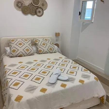 Apartman Vue Mer Refait A Neuf Antibes