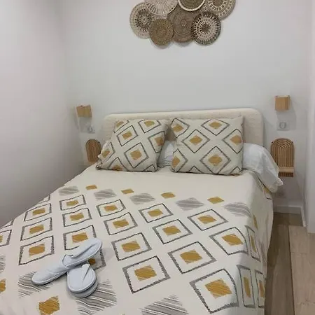 Apartman Vue Mer Refait A Neuf Antibes