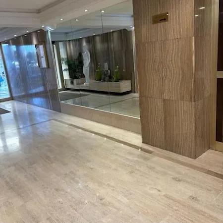 Apartman Vue Mer Refait A Neuf *